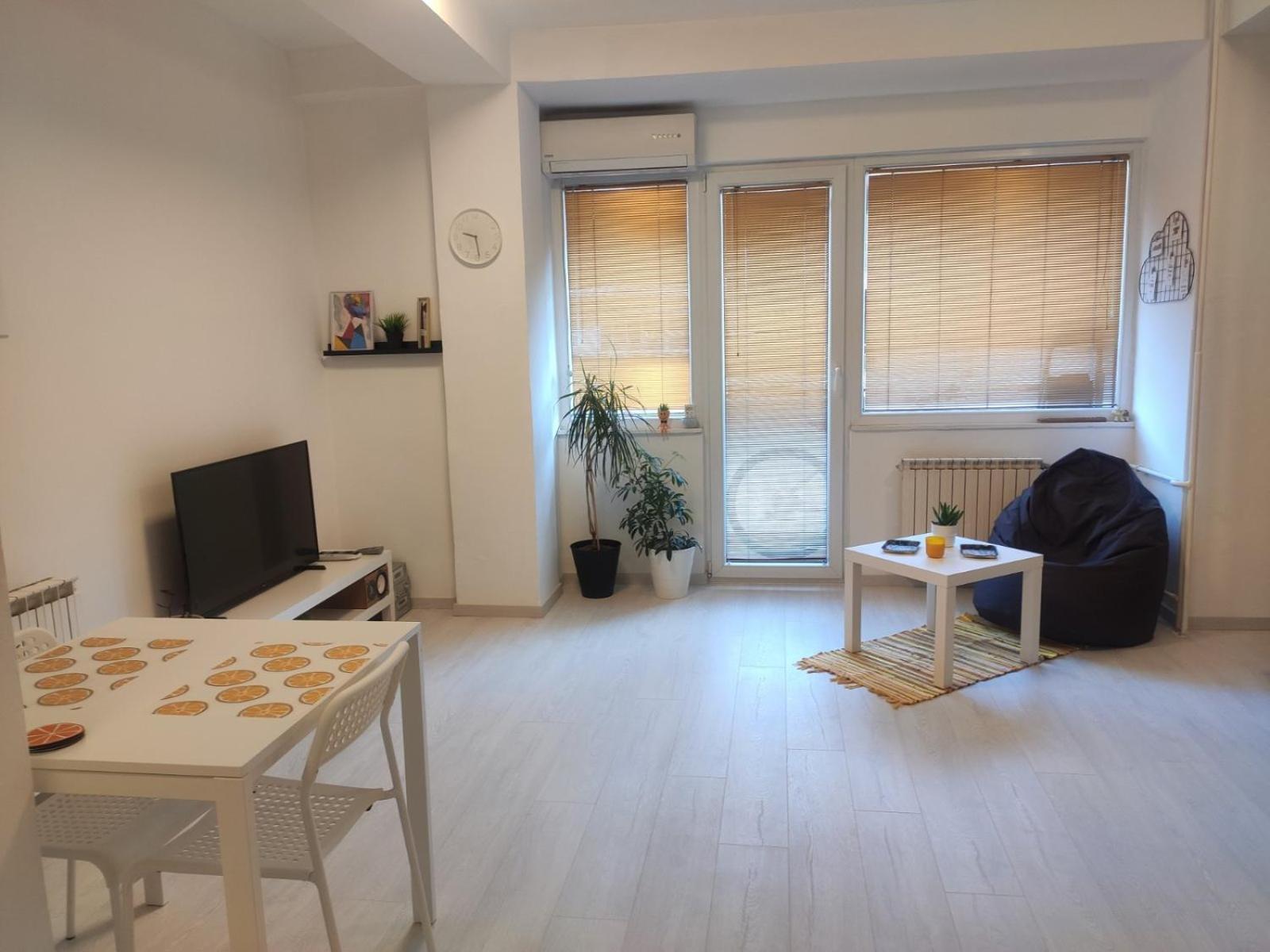 City Center White Apartment! Üsküp Dış mekan fotoğraf